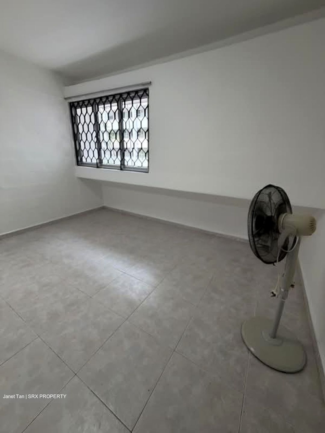 Blk 352 Clementi Avenue 2 Shopping Centre (Clementi), HDB 4 Rooms #585444221